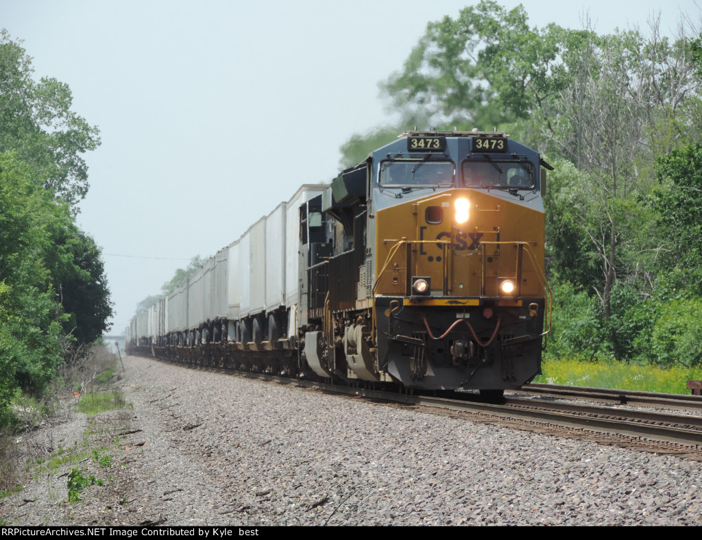 CSX 3473 on I002 